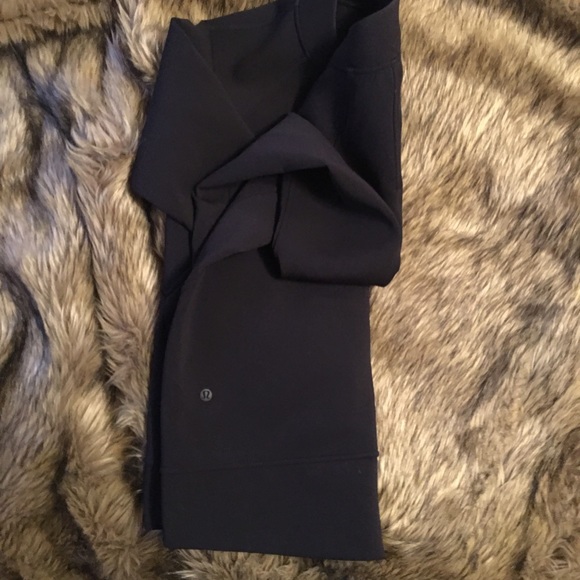 Lululemon soft scuba bomber jacket - Picture 2 of 6